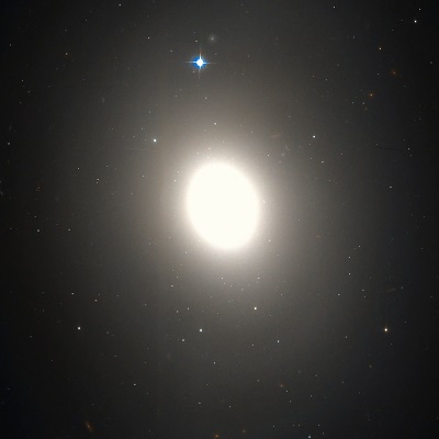 M85 Lenticular galaxy by the Hubble Space Telescope (NASA, ESA, and The Hubble Heritage Team (STScI/AURA))